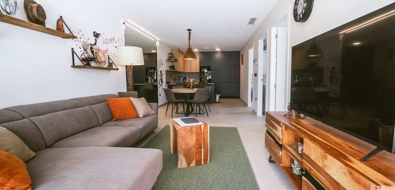 Herverkoop - Appartement / flat -
Lo Crispin