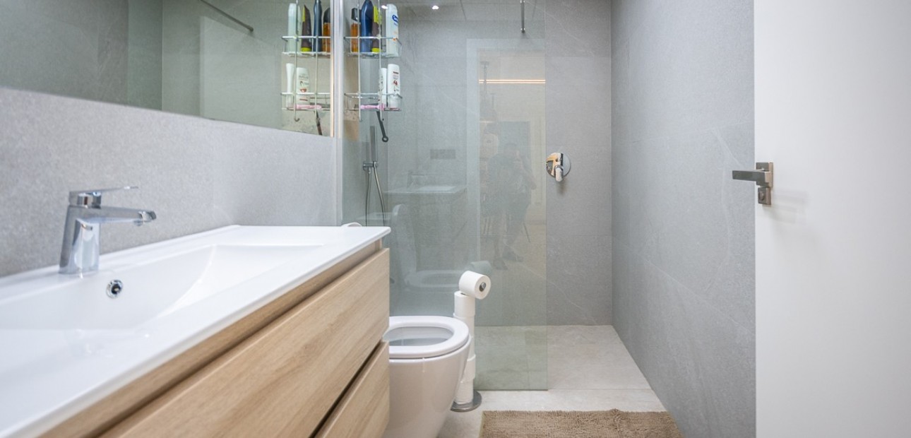 Herverkoop - Appartement / flat -
Lo Crispin