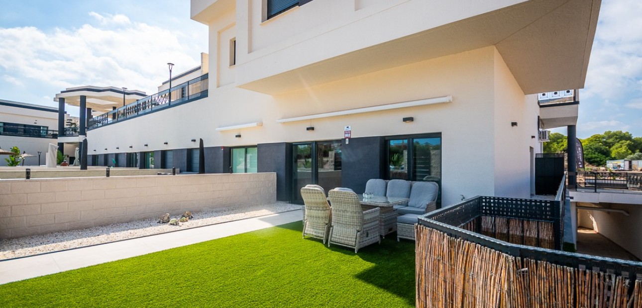 Herverkoop - Appartement / flat -
Lo Crispin