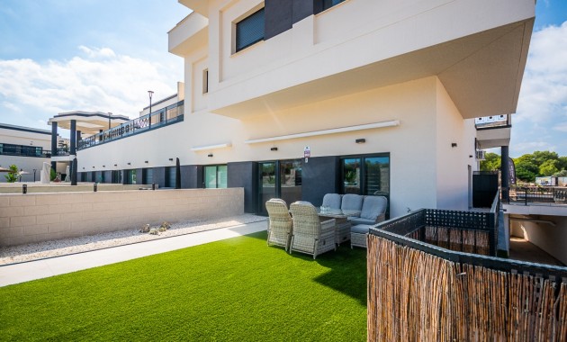 Herverkoop - Appartement / flat -
Lo Crispin