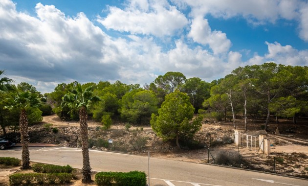 Herverkoop - Appartement / flat -
Lo Crispin