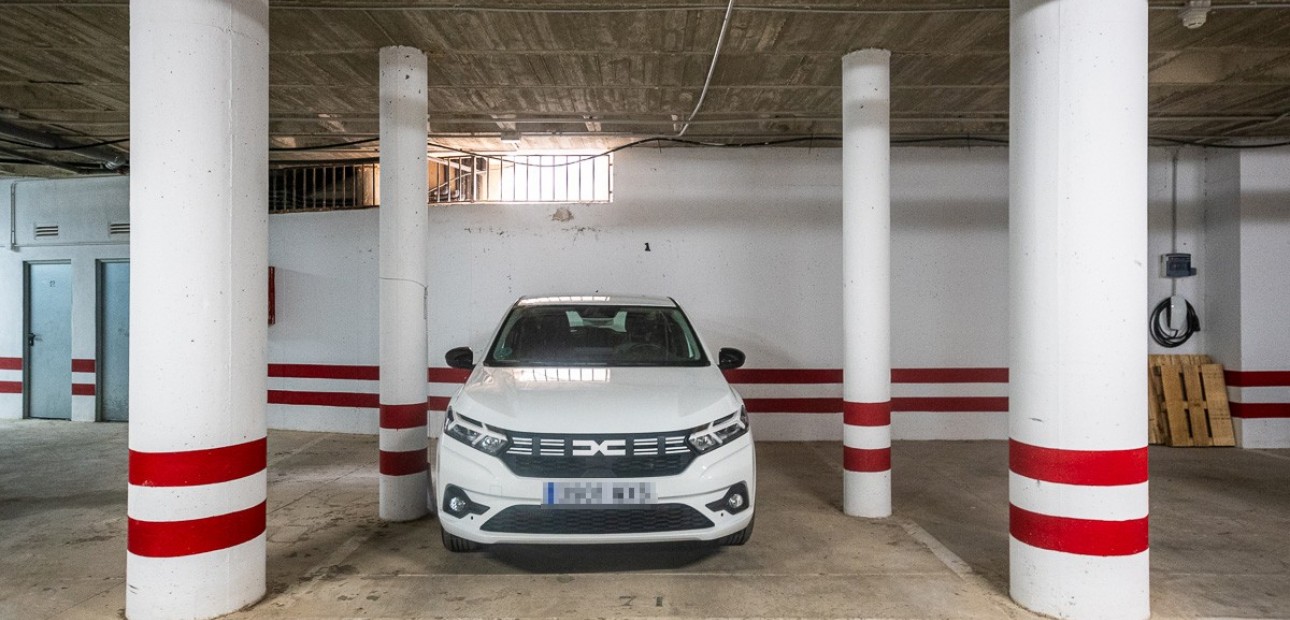 Herverkoop - Appartement / flat -
Lo Crispin