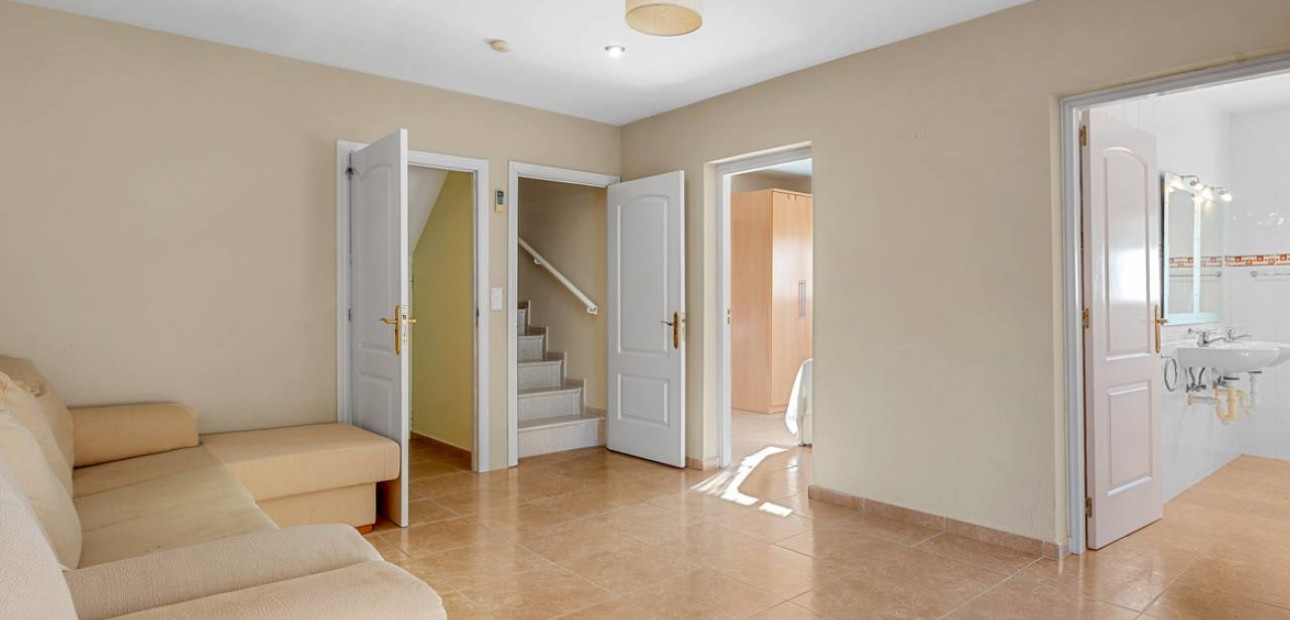 Herverkoop - Villa -
Ciudad Quesada