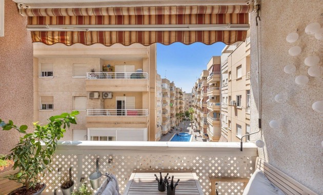 Sale - Apartment / flat -
Torrevieja - torrevieja
