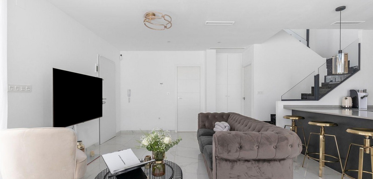 Sale - House -
Los Montesinos - Pueblo 8