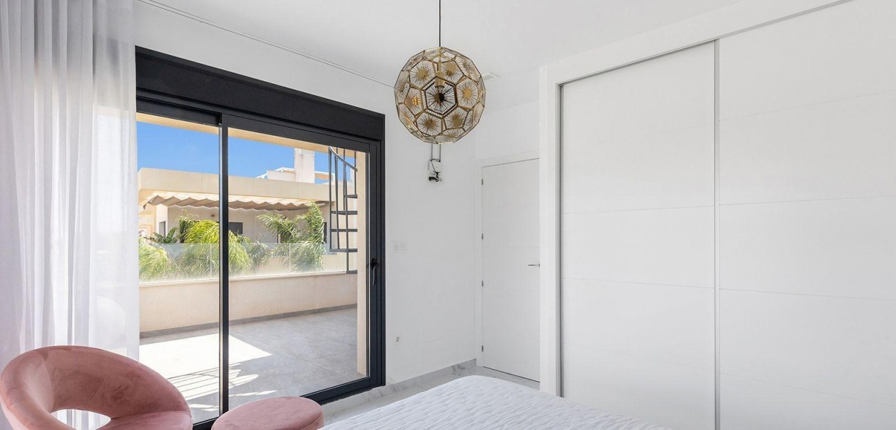 Sale - House -
Los Montesinos - Pueblo 8