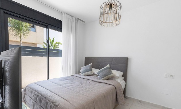 Sale - House -
Los Montesinos - Pueblo 8