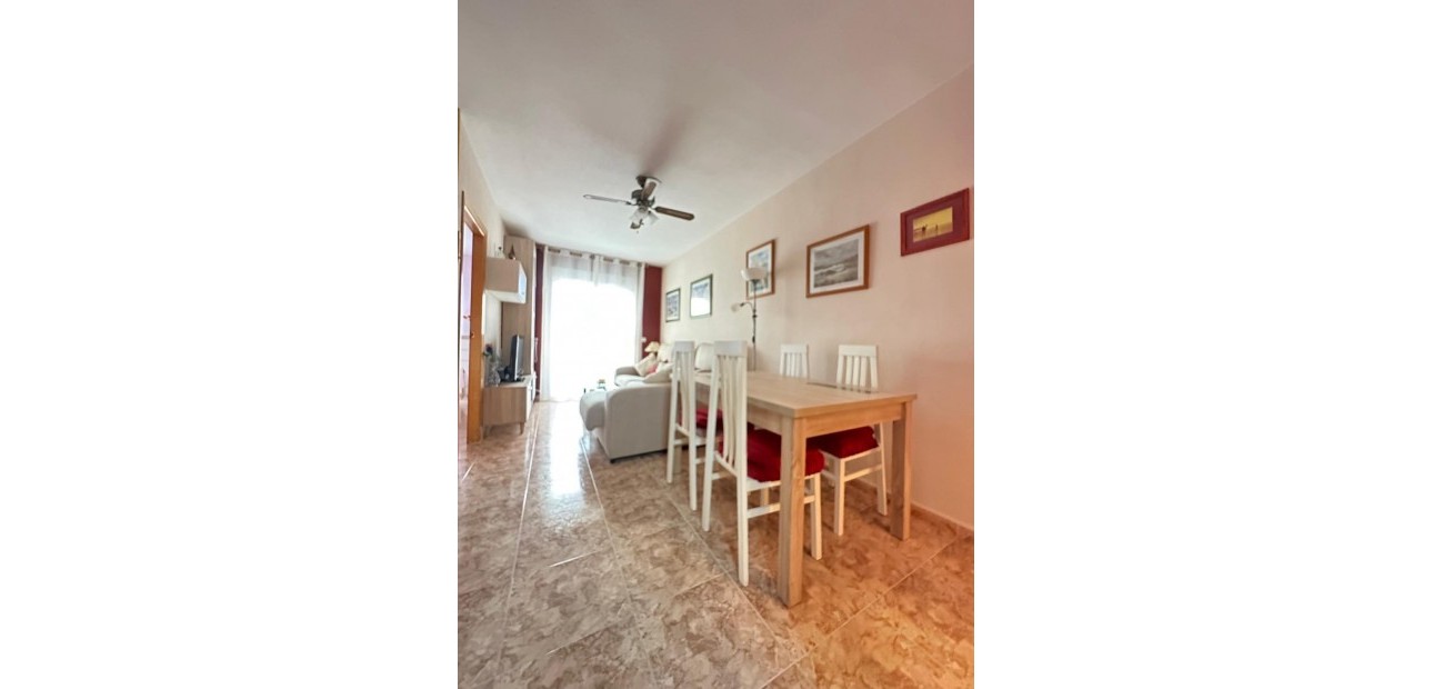 Herverkoop - Appartement / flat -
Torrevieja - Estacion de autobuses