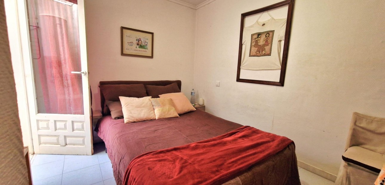 Sale - Apartment / flat -
Torrevieja - La Siesta - El Salado - Torreta