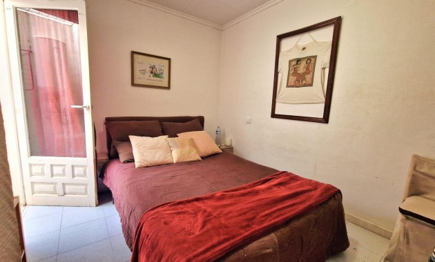 Sale - Apartment / flat -
Torrevieja - La Siesta - El Salado - Torreta