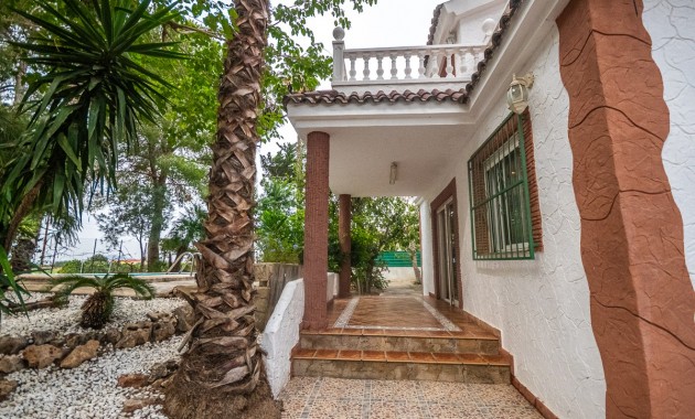 Sale - House -
Orihuela