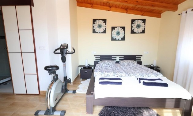 Herverkoop - Penthouse -
Pilar de la Horadada - Pueblo Latino