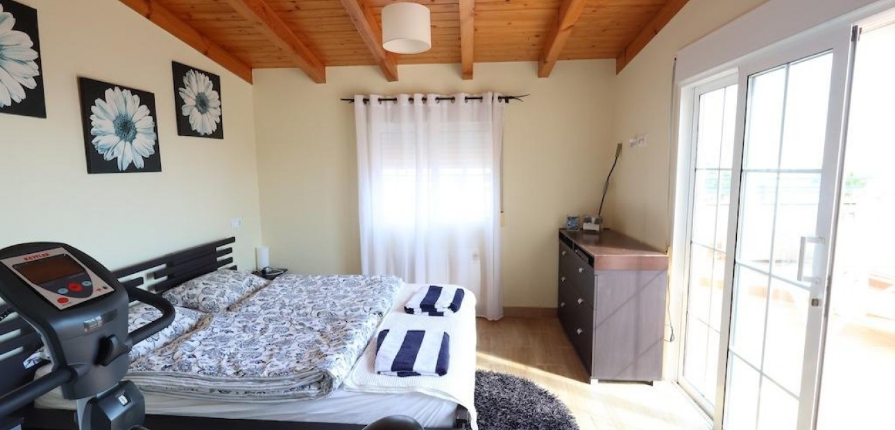 Herverkoop - Penthouse -
Pilar de la Horadada - Pueblo Latino