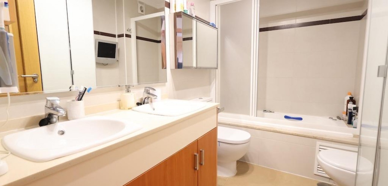 Herverkoop - Penthouse -
Pilar de la Horadada - Pueblo Latino