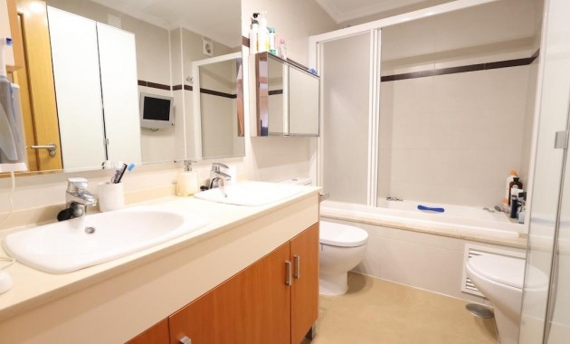 Herverkoop - Penthouse -
Pilar de la Horadada - Pueblo Latino