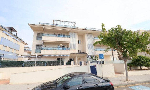 Herverkoop - Penthouse -
Pilar de la Horadada - Pueblo Latino