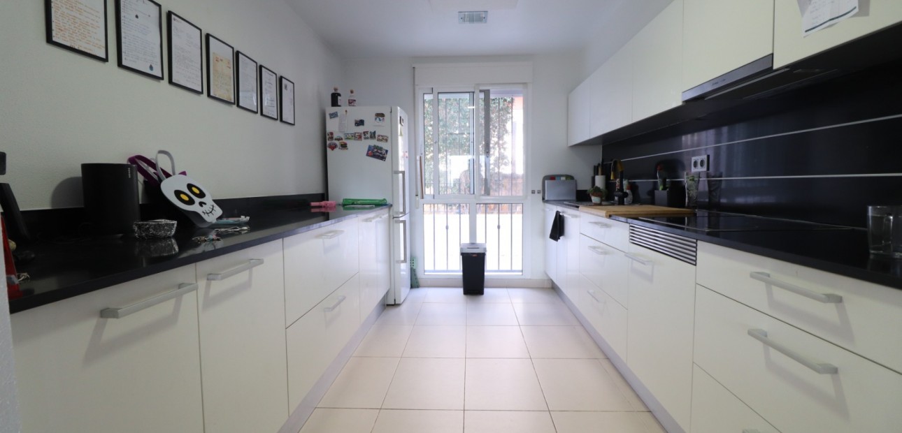 Sale - Townhouse -
Benijofar - Benijofar - Village