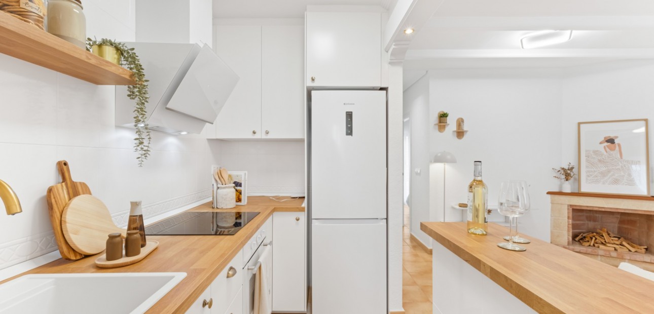 Herverkoop - Bungalow -
Orihuela Costa - Villamartin