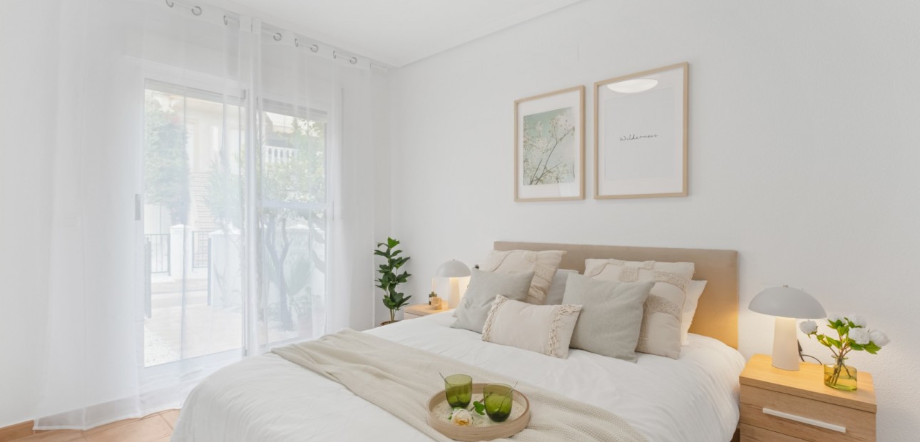 Herverkoop - Bungalow -
Orihuela Costa - Villamartin