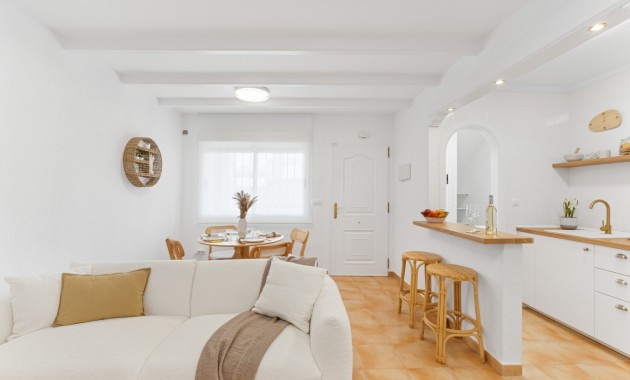 Herverkoop - Bungalow -
Orihuela Costa - Villamartin