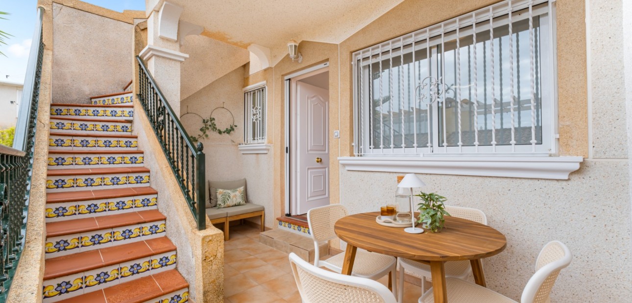 Herverkoop - Bungalow -
Orihuela Costa - Villamartin