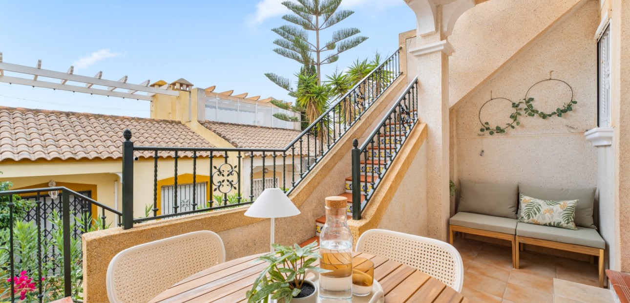 Herverkoop - Bungalow -
Orihuela Costa - Villamartin