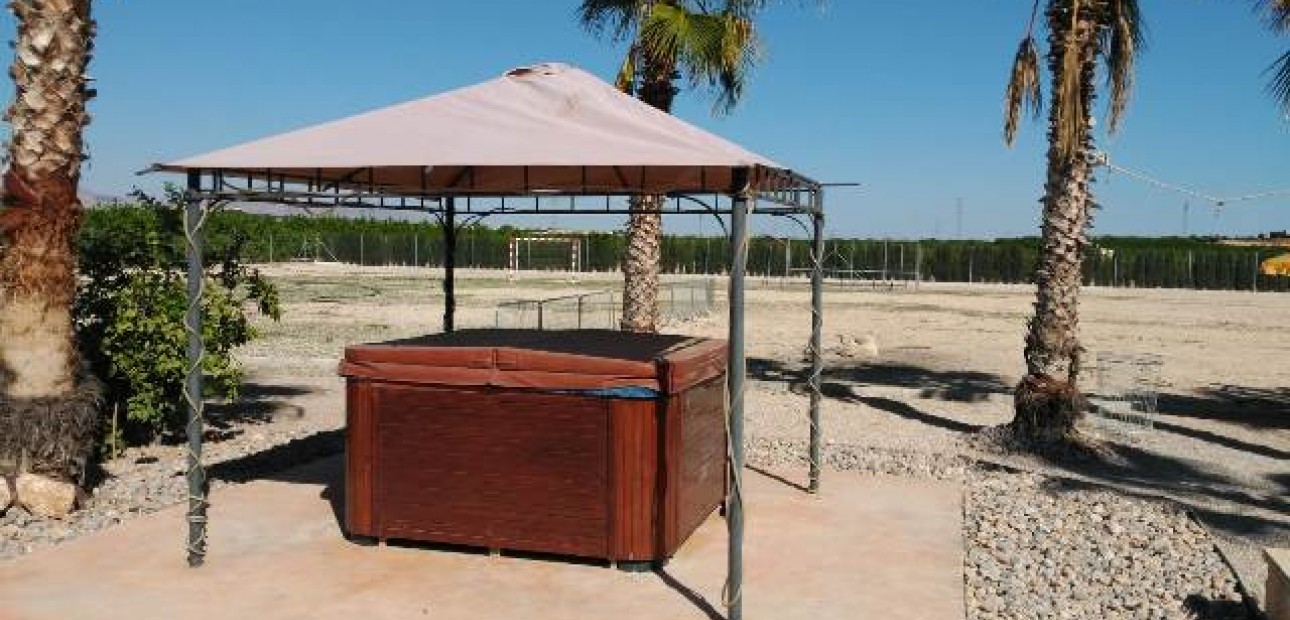 Herverkoop - Villa -
La Matanza