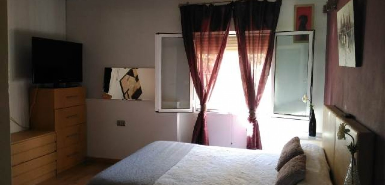 Herverkoop - Villa -
La Matanza