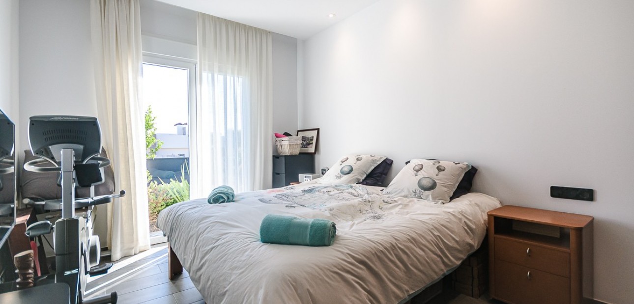 Herverkoop - Villa -
Algorfa - LA FINCA GOLF / ALGORFA