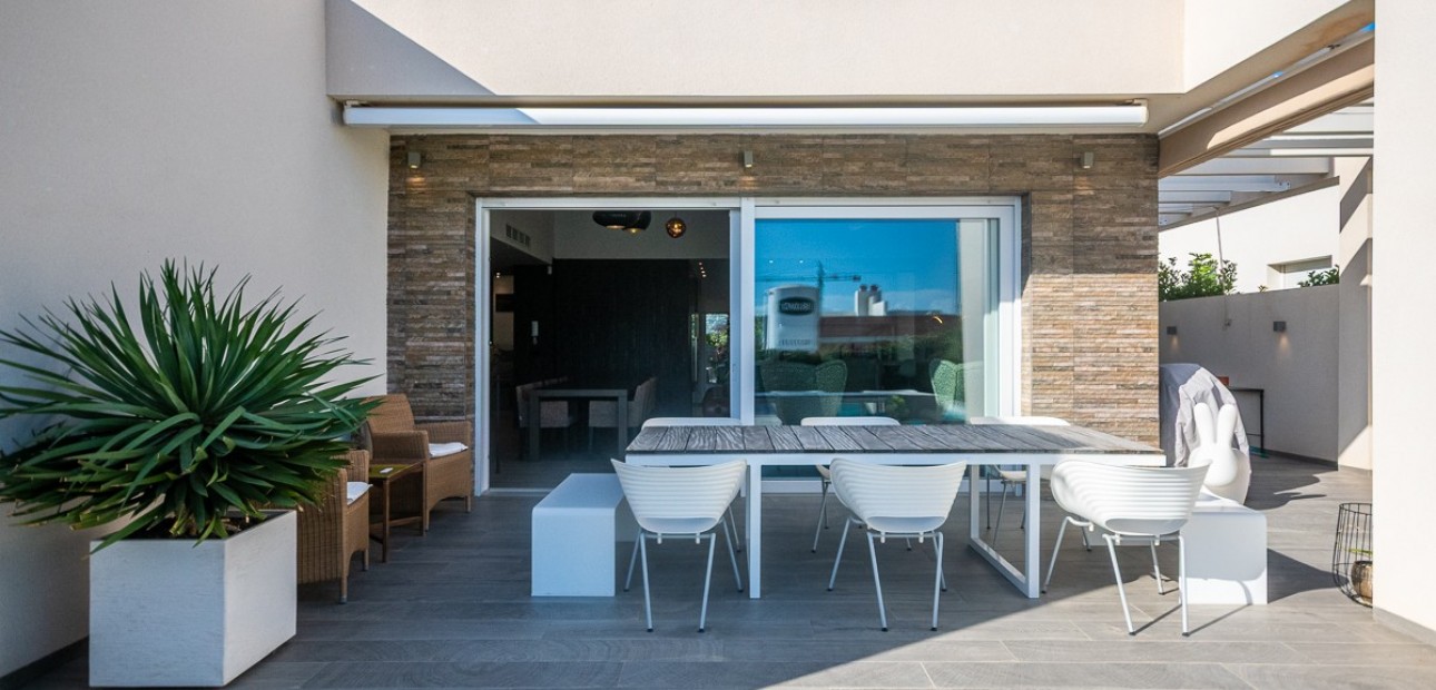 Herverkoop - Villa -
Algorfa - LA FINCA GOLF / ALGORFA