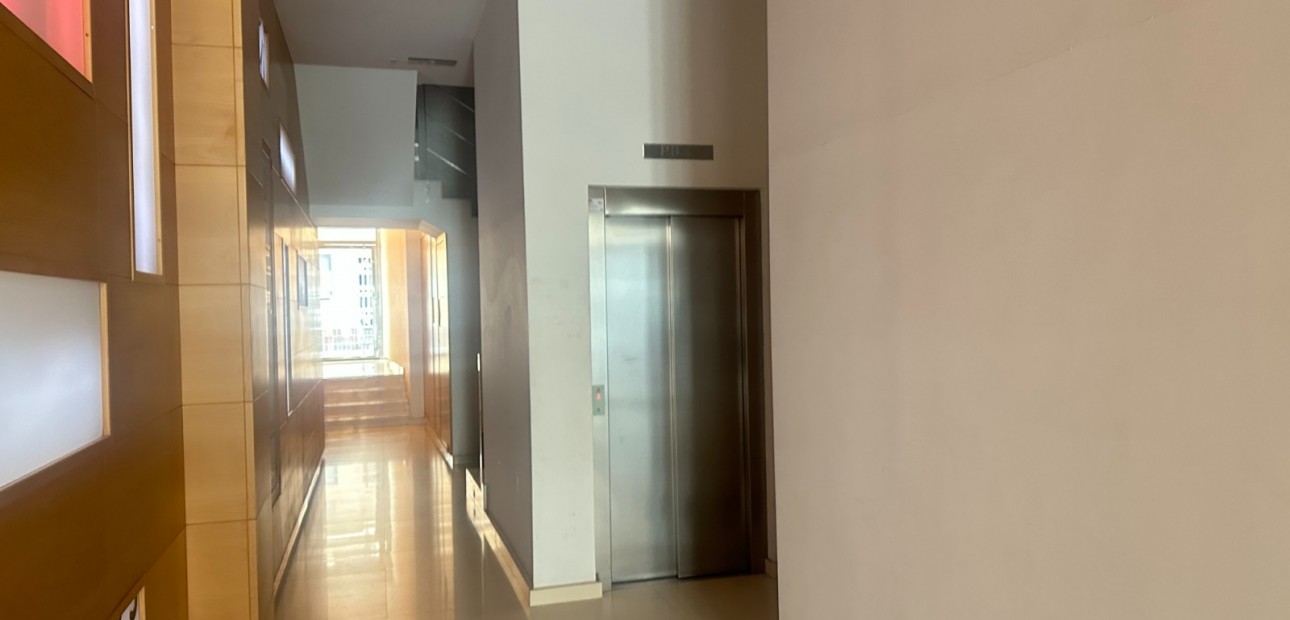 Herverkoop - Office -
San Pedro del Pinatar