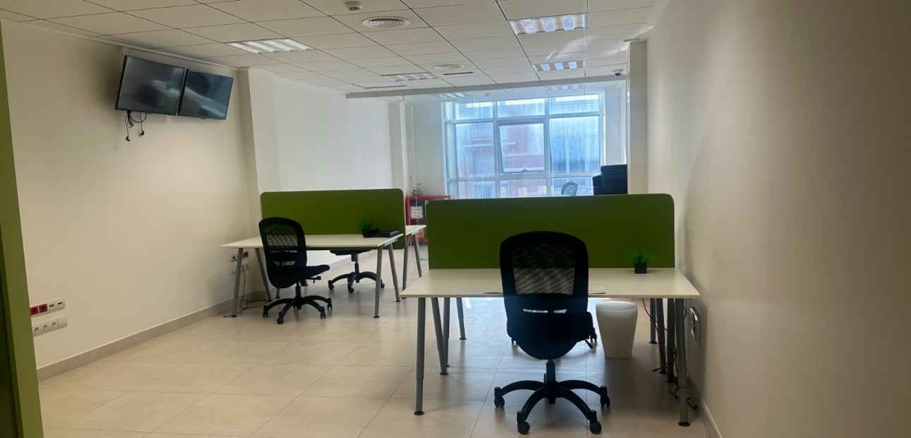 Herverkoop - Office -
San Pedro del Pinatar