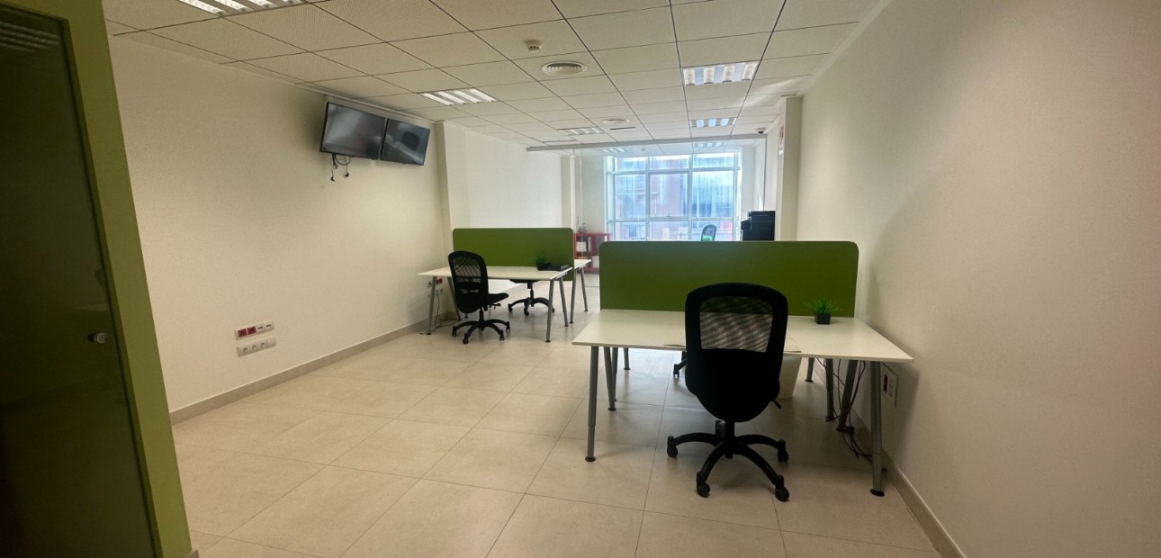 Herverkoop - Office -
San Pedro del Pinatar