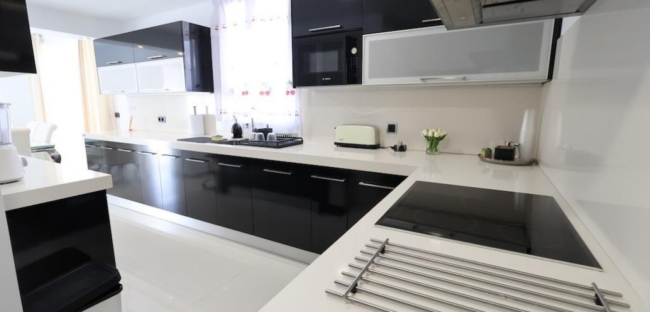 Sale - Villa -
Cabo Roig - Costa blanca