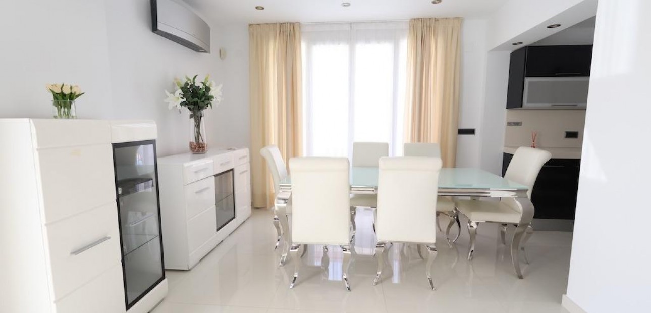 Sale - Villa -
Cabo Roig - Costa blanca