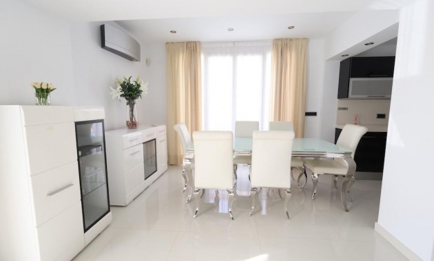 Sale - Villa -
Cabo Roig - Costa blanca