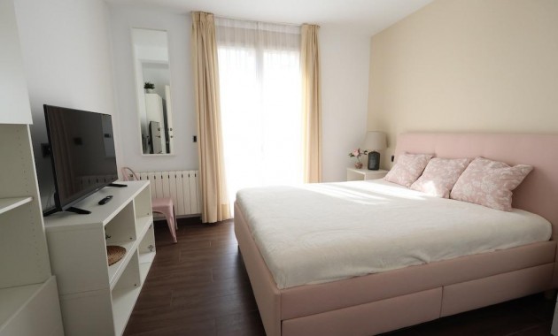 Sale - Villa -
Cabo Roig - Costa blanca