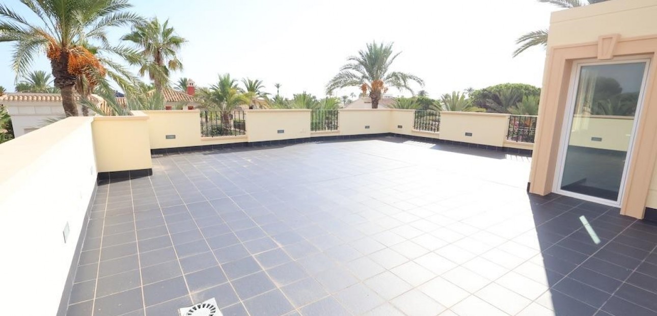 Sale - Villa -
Cabo Roig - Costa blanca