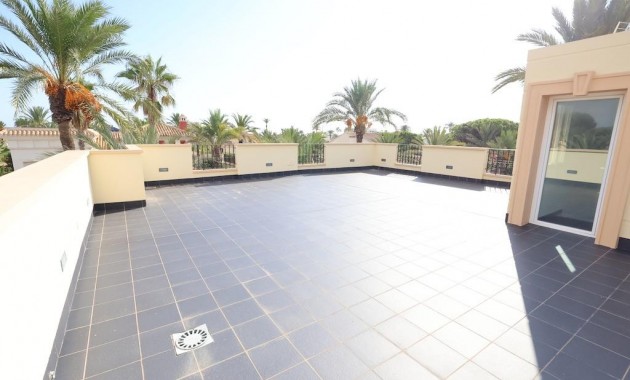 Sale - Villa -
Cabo Roig - Costa blanca
