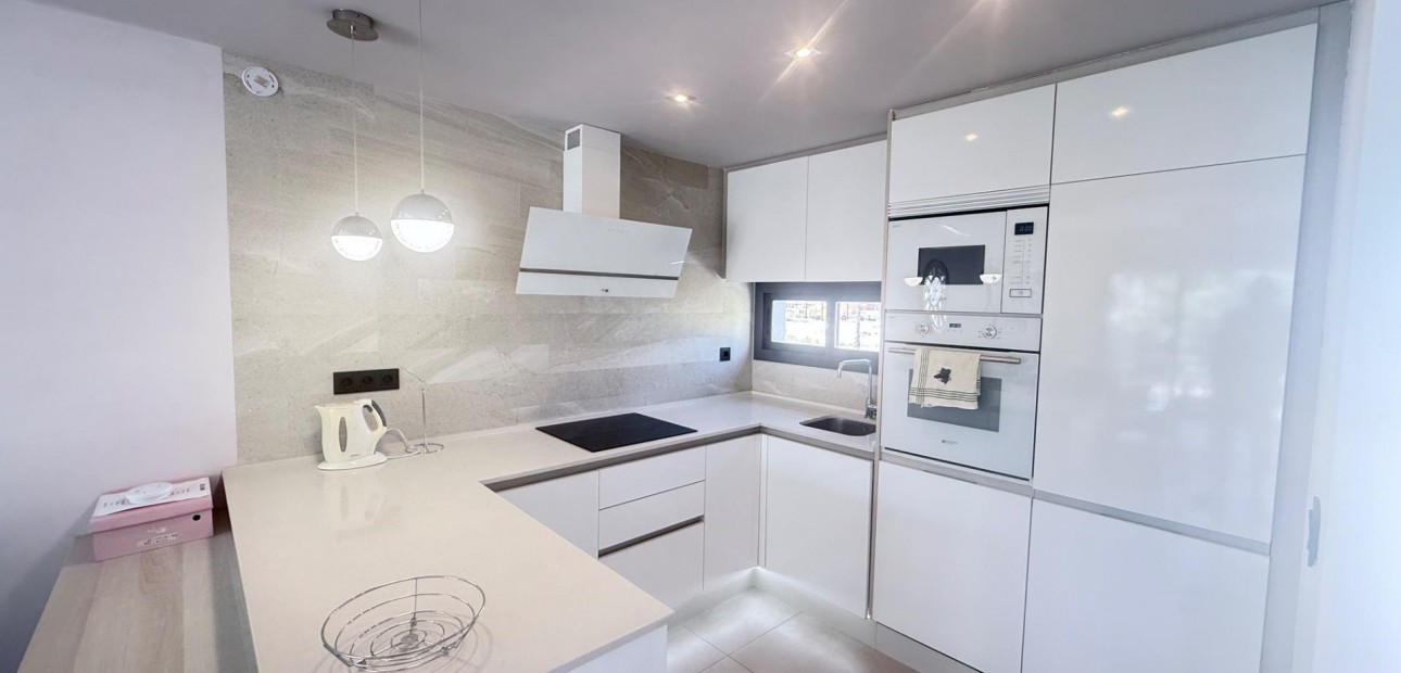 Venta - Bungalow -
Guardamar del Segura - EL RASO