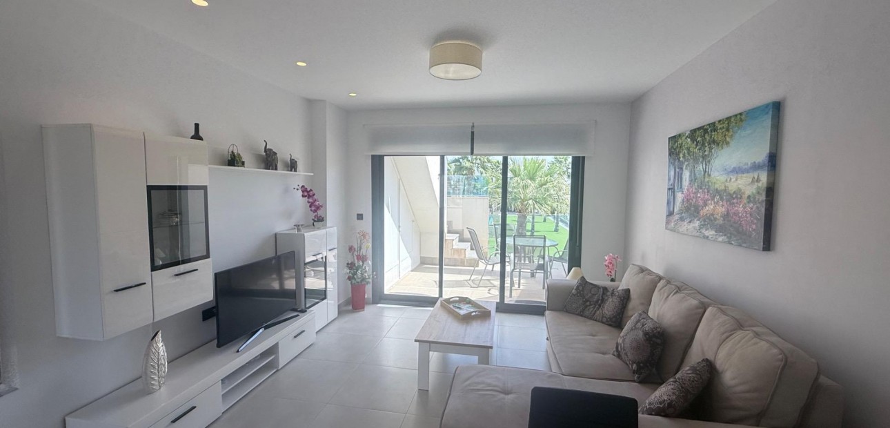 Venta - Bungalow -
Guardamar del Segura - EL RASO