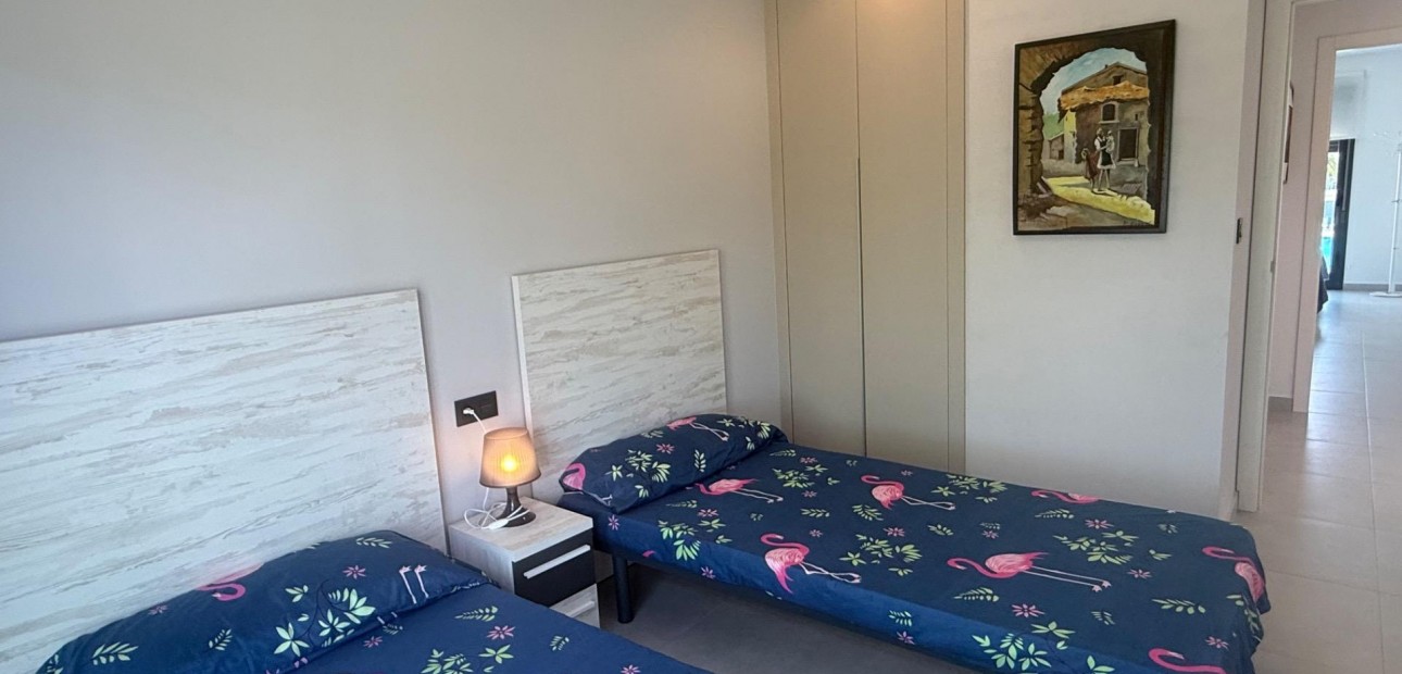 Venta - Bungalow -
Guardamar del Segura - EL RASO