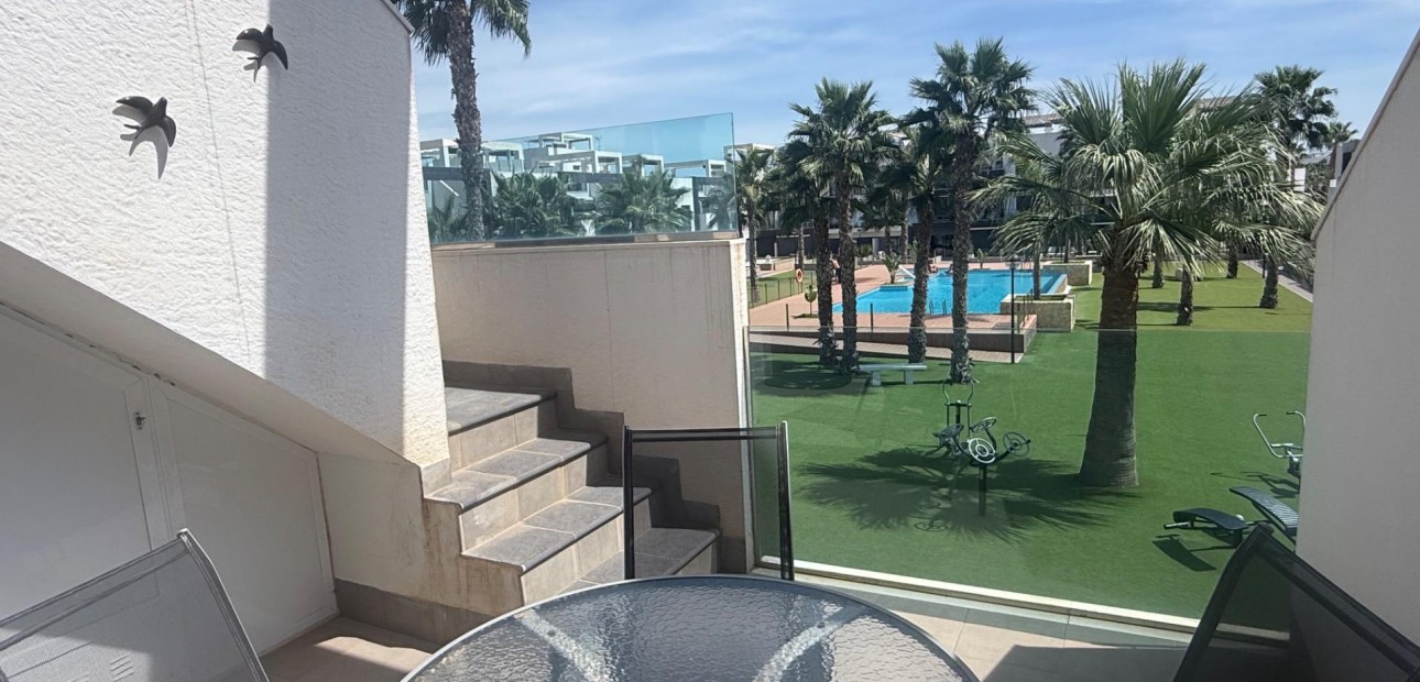 Venta - Bungalow -
Guardamar del Segura - EL RASO