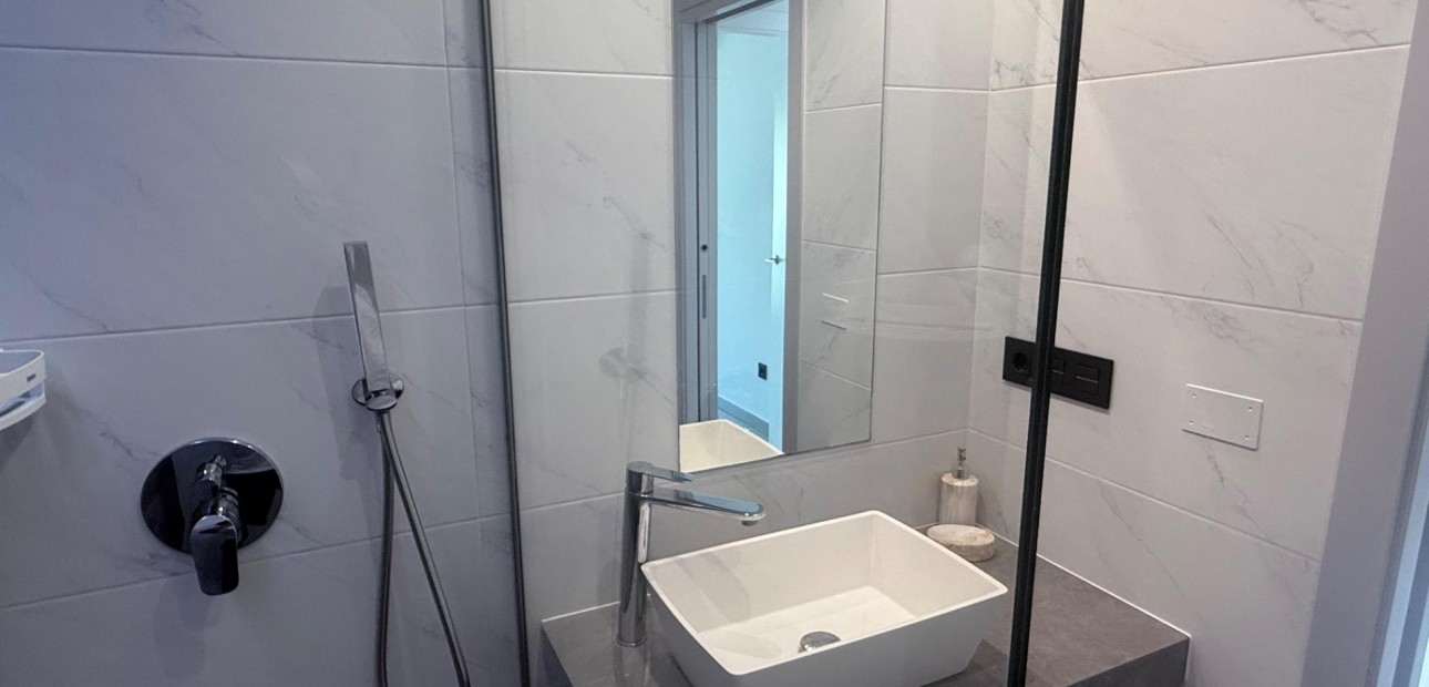 Venta - Bungalow -
Guardamar del Segura - EL RASO