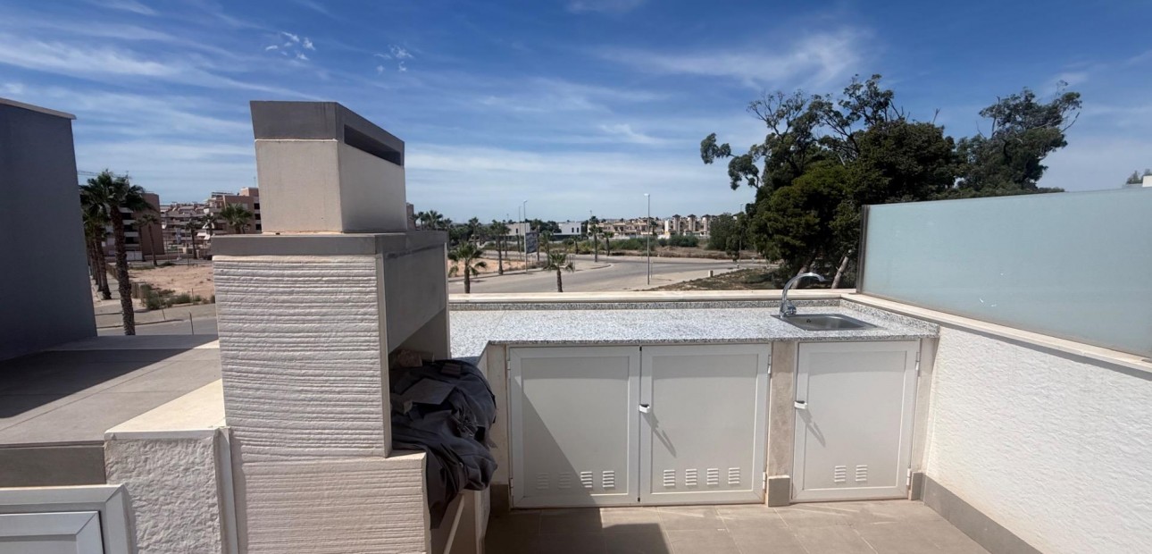 Venta - Bungalow -
Guardamar del Segura - EL RASO