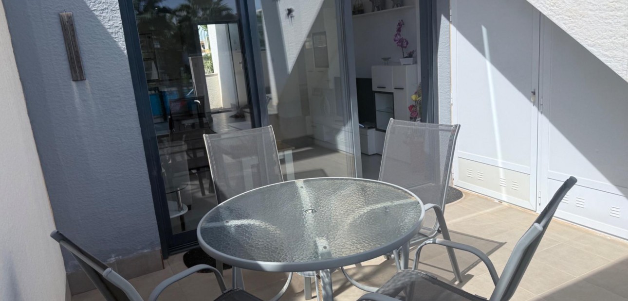 Venta - Bungalow -
Guardamar del Segura - EL RASO