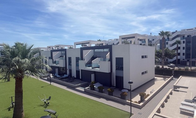 Venta - Bungalow -
Guardamar del Segura - EL RASO