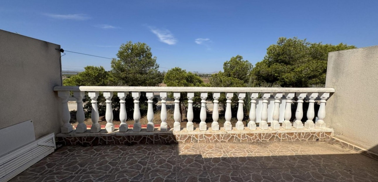 Herverkoop - duplex -
Torrevieja - La Mata