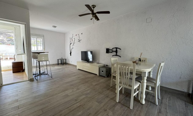 Herverkoop - duplex -
Torrevieja - La Mata