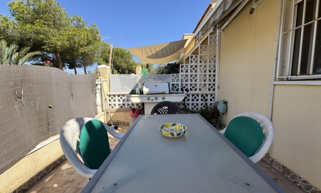 Herverkoop - duplex -
Torrevieja - La Mata